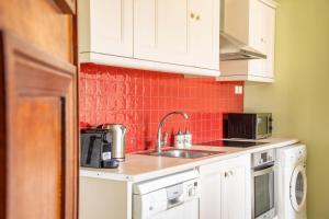 La Belle Villa - Family Retreat Magnificent View