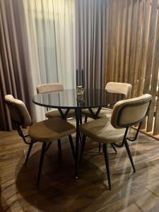 INDIVIDUALliving 4 Excellent central location! ! !