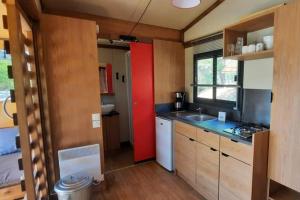 Campings Camping Onlycamp les Thezieres : photos des chambres