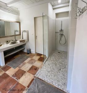 B&B / Chambres d'hotes La Demeure du Bord-O : Chambre Double Deluxe