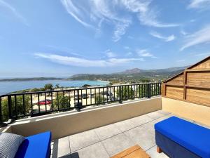 Appartements Appartement Cargese Theatre de Verdure : photos des chambres