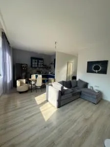 Cosmo Apartment - Tsqnetʼi