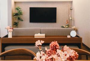 都心罕见 秋叶原东京站KBoa 超级奢华双卧套房带厨房 地铁3分钟 戴森POLA顶级配置 秋叶原步行可达 东京站4分钟