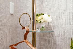 都心罕见 秋叶原东京站KBoa 超级奢华双卧套房带厨房 地铁3分钟 戴森POLA顶级配置 秋叶原步行可达 东京站4分钟