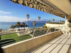 Front de mer, superbe terrasse vue mer 283L CHANS