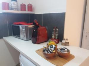 Appartements Joli appartement renove avec jardin clos : photos des chambres