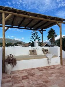 Charming Bungalow in Tarifa with Garden