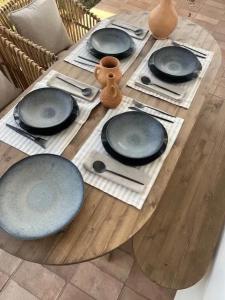 Charming Bungalow in Tarifa with Garden