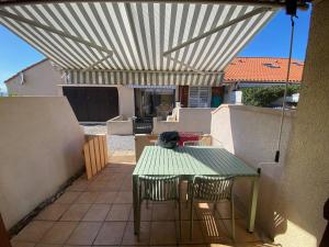 Villa cosy 4 pers, terrasse, parking privé à Port Leucate - FR-1-81-628