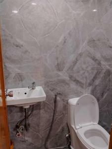 Mountain Sunctuary-S2 Unit with Breathtaking view