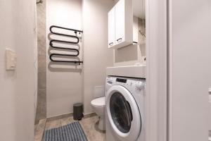 Stylish white salad studio near the city center