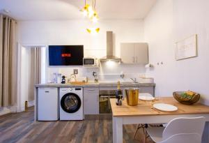 Appartements Bulle Champenoise - Netflix & Wifi - Localisation Ideale - check-in 24H24 - GoodMarning : Appartement Deluxe