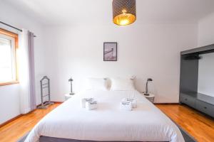 Private Gardened House - 5min from the beach