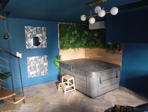 Ma Petite Chambre Parisienne