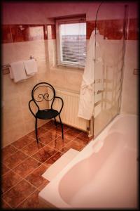 Economy Double or Twin Room room in Hotel Vila Tina
