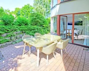 Backbord - Ulstrupfeld