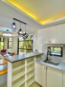 Mountain Sunctuary-BH Solo House for family or friends