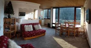 Courchevel Moriond 1650 - 2 Bedrooms - Sleeps 8 - Куршавель