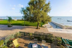 Maison confortable proche de la mer avec terrasse