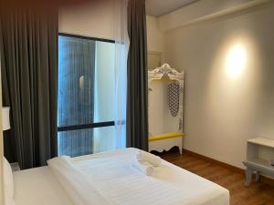 Duplex Arte Mont kiara 2 bedroom