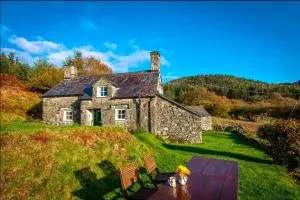 Tyn Y Simdde - Secluded Mountain Stay - Stunning Views of Eryri - Llanfachreth
