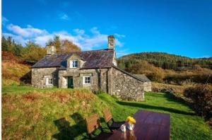 Tyn Y Simdde - Secluded Mountain Stay - Stunning Views of Eryri