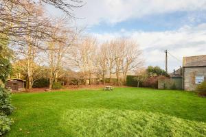 Host & Stay - The Old Granary