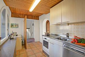 Historical Caslano Apartments - Happy Rentals