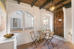 Historical Caslano Apartments - Happy Rentals