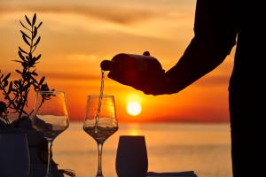 Icon Suites by the sea