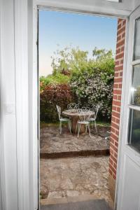 Maisons de vacances Maison confortable Souvigny + Jardin : photos des chambres