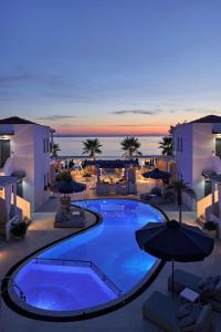 Icon Suites by the sea