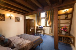 Hotels Chateau des Ducs de Joueuse, BW Signature Collection : photos des chambres