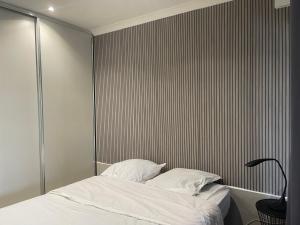 Appartements Appartement Nimes A : photos des chambres