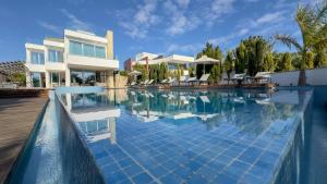 Vivo Mare Beachfront Villas - Seashell