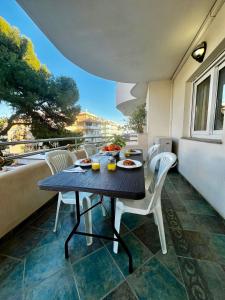 2 Bedroom Apartment in Puerto Marina