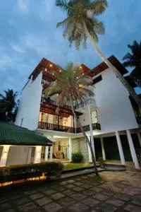 Sea View Tourist Inn - 平谷