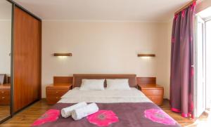 2-кімнатна квартира з балконом та видом на ТРЦ Гулівер