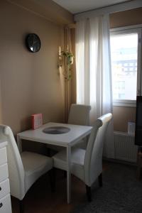 Two-room apartment in the center of Helsinki with a sauna! Free parking!