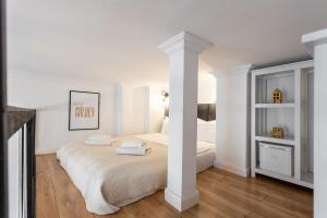 Urban Chic - Stylish & Elegant in the Heart of Warsaw - Zlota