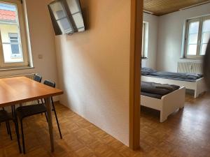 Monteur-Wohnung mit 2 Schlafzimmer in Alzey für 4 Personen