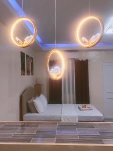 Wynes Tiny House near Royal Farm Resort