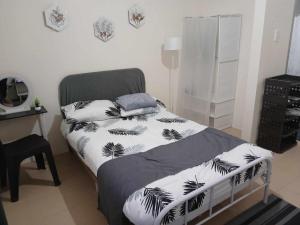 RRs Long Stays Commonwealth Quezon City