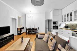 Historic Soul, Modern Stay Apartment