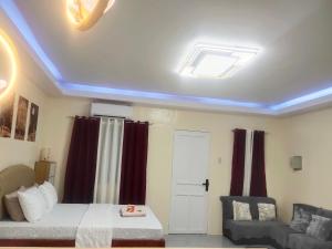 Wynes Tiny House near Royal Farm Resort