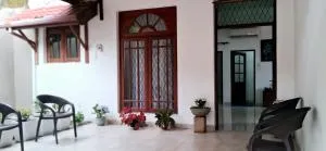 Mountain Villa Kandy - Bahirawakanda