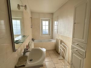 Maison avec jardin-Au calme-Tout à pied-High wifi