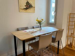 Appartements Le Montesquieu, Appartement 2 a 4 personnes, Garage Prive : photos des chambres