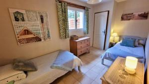 Maisons de vacances Le Gite de la Fontaine - Aumes : photos des chambres