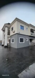 Kollypops Apartment - Iyesi